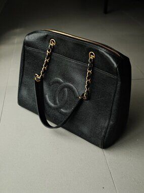 Chanel Timeless Zip Tote Caviar Leather with CC Logo
